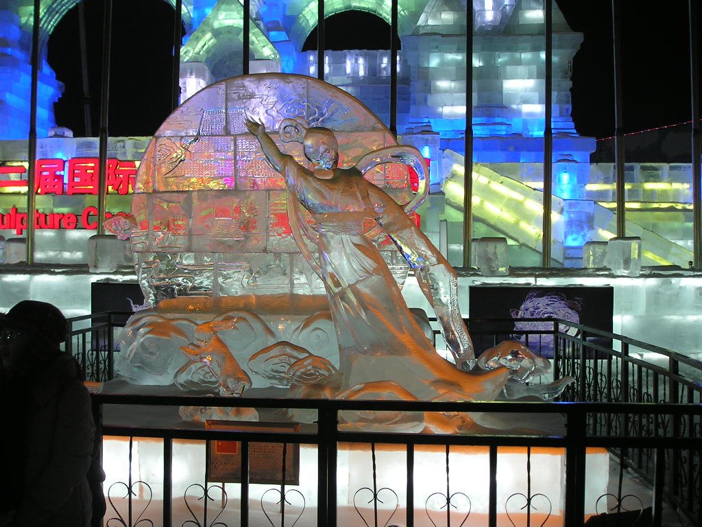 sculpturesforacarvingcontest5.jpg