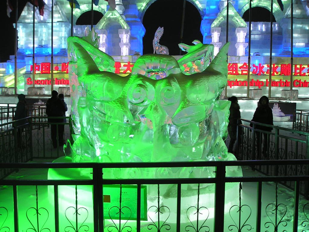 sculpturesforacarvingcontest8.jpg